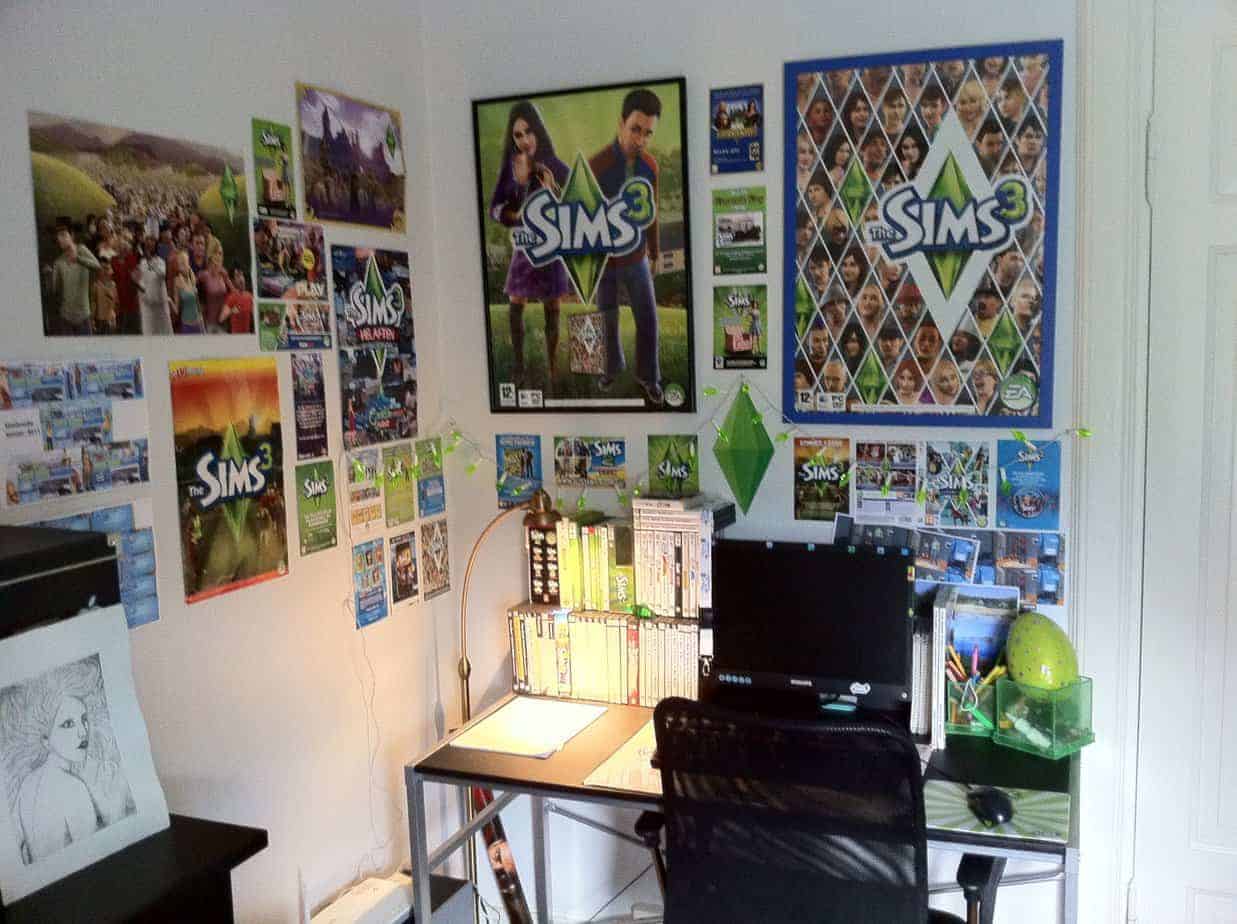 My the sims decorated room