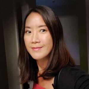 Sasha is a UX Designer and a teacher, she loves the book "Don't Make me Think".